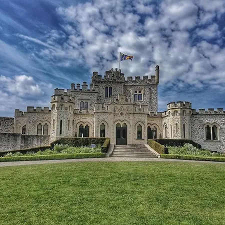 « Les Oyats » A 400 M De La