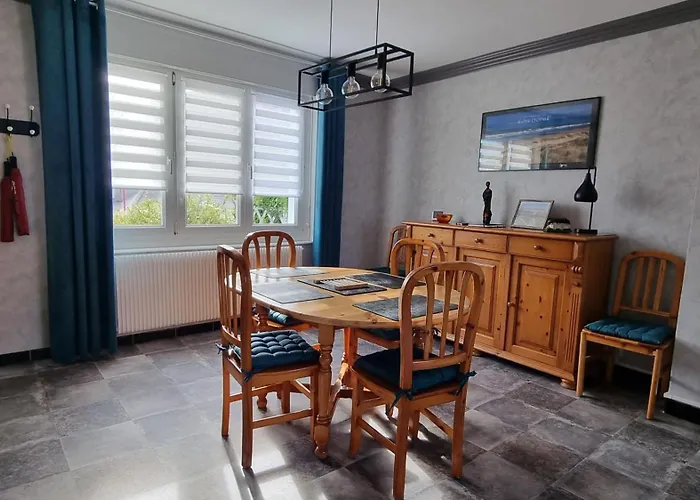 Les Oyats   à 400 M De La Hébergement de vacances