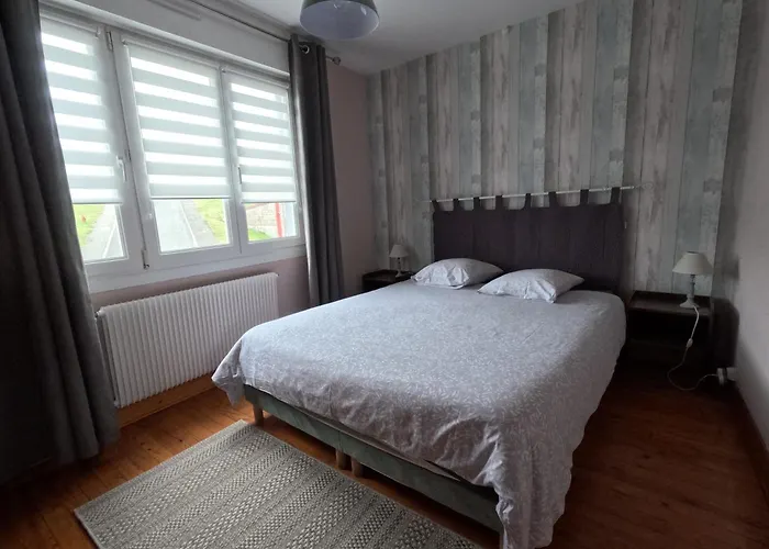 Les Oyats   à 400 M De La * Équihen-Plage