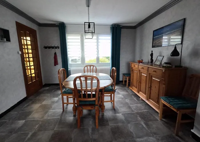 Les Oyats   à 400 M De La Hébergement de vacances *